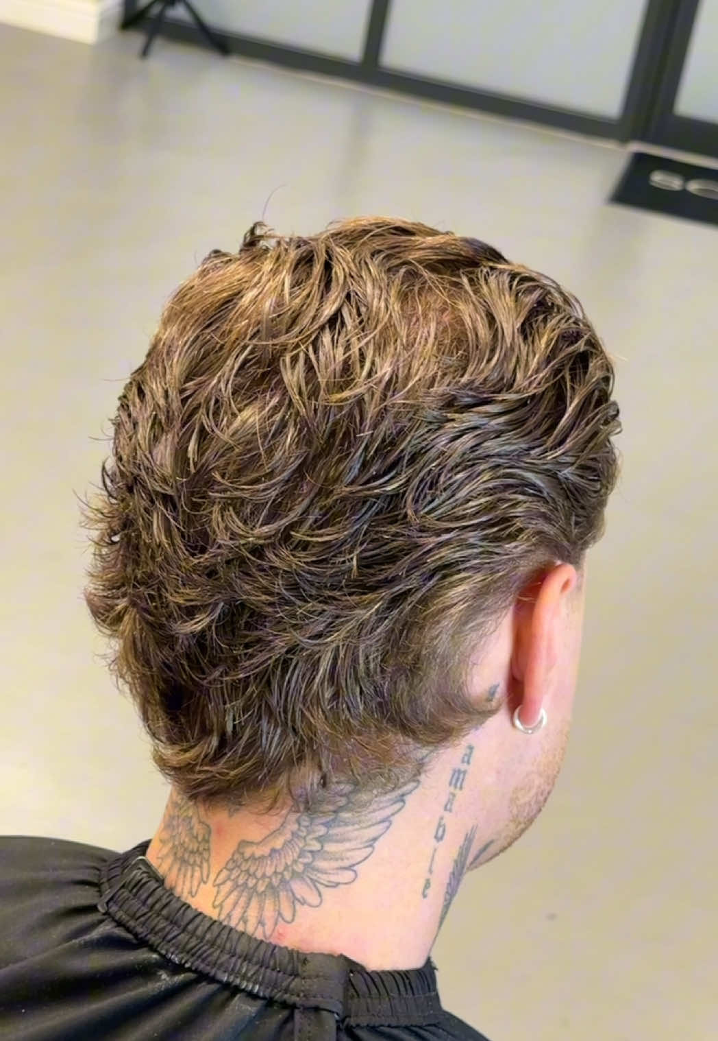 Amic shine bringing out those curls😮‍💨 product linked below! Insta: cutsbyalfie & amic.studios #leicestershirebarber #leicesterbarber #leicesterbarbers #leicestershirebarbers #menscurlyhairstyles 