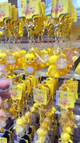 Si kuning incaran ciwi ciwiiii😋🥰✨🫵🏻 #minisoweekid  #minisoidgoodthing  #minisoindonesia  #nailong  #keychain 