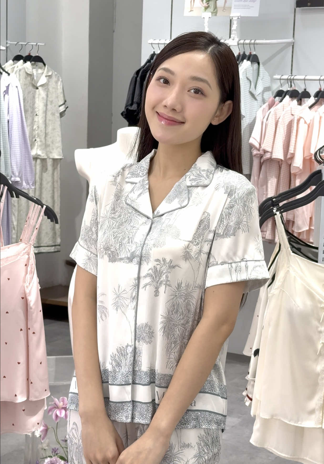 Đến shop mà em thấy bộ nào cũng vào mắt là mọi người hiểu rùi đó😍😍😍 #tranhonganh #xuhuong #viral #mialala #saleup50 