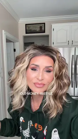 OLD MONEY: IMSTYLE * Heat friendly  * larger cap * Free part * 3 combs   @IMstylenewshow 