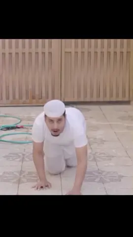 هههه اي ساعه اسويه😭😭