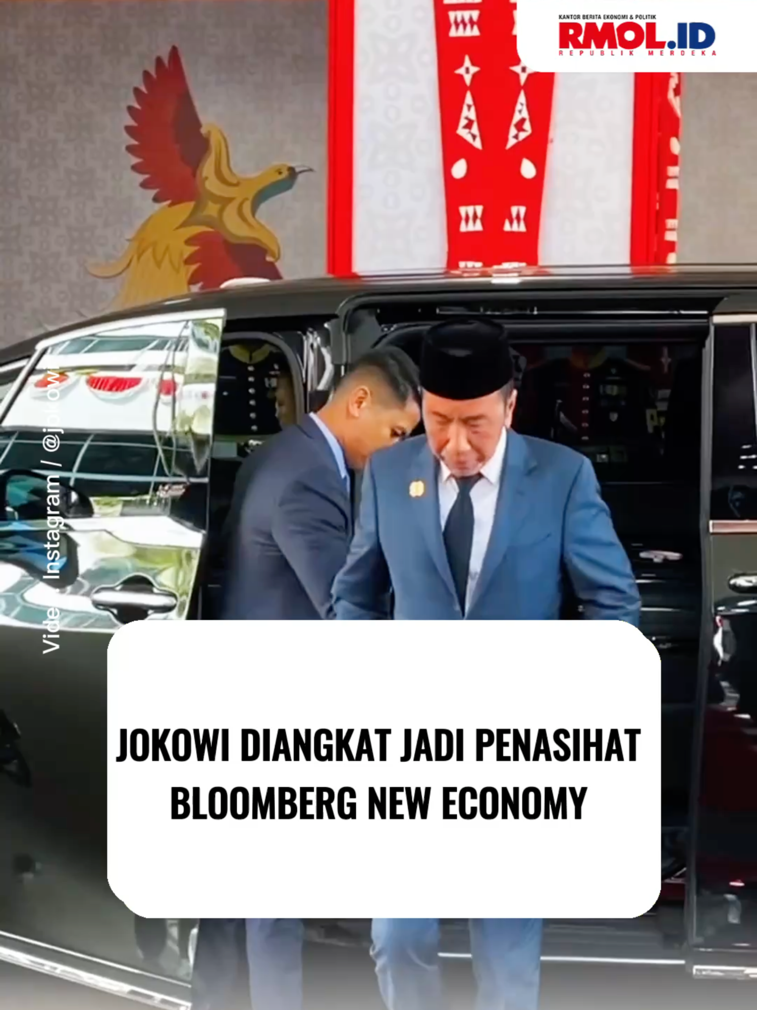 🇮🇩✨ Jokowi resmi jadi penasihat Bloomberg New Economy bareng 21 tokoh dunia 🌍 Forum global ini fokus bahas perubahan peta ekonomi dunia, dari Barat ke Timur, dari Utara ke Selatan 🔄 Sejak 2018, sudah kumpulin 1.500+ tokoh top dunia & digelar di kota-kota besar kayak Singapura, Beijing, Marrakesh, sampai Sao Paulo 💼🌐 “Misi kami: hadapi tantangan global & dorong dialog menuju solusi.” – Bloomberg New Economy Mau berita langsung dikirim ke WA kamu? follow Whatsapp Channel RMOL.id atau ketik di browsermu bit.ly/RMOLWhatsappChannel #rmol #rmolid #republikmerdeka #republikmerdekaonline #jokowi #bloomberg