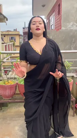 #dhakdhakkarnelaga #tirashanabaraili #kipsupporting #viral #hindisong 