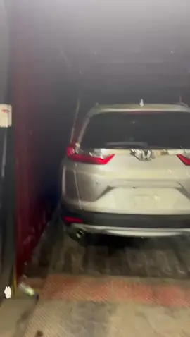 2017 Honda CR-V touring to Ghana.we do buying and shipping from Canada to Ghana.#fyppppppppppppppppppppppp#ghanatiktok🇬🇭goviral#carshipping 
