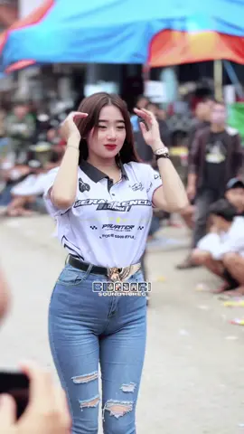 Apakah Tahun Depan Akan kembali?🤩@eveecintoo2 #bidadarisoundhoreg #horeg #soundhoreg #ceksound #horegjawatimur 
