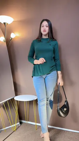 Nih kaos adem banget deh bahannya tuh rayon spandex🥰 #fyp#rekomendasi#kaos 