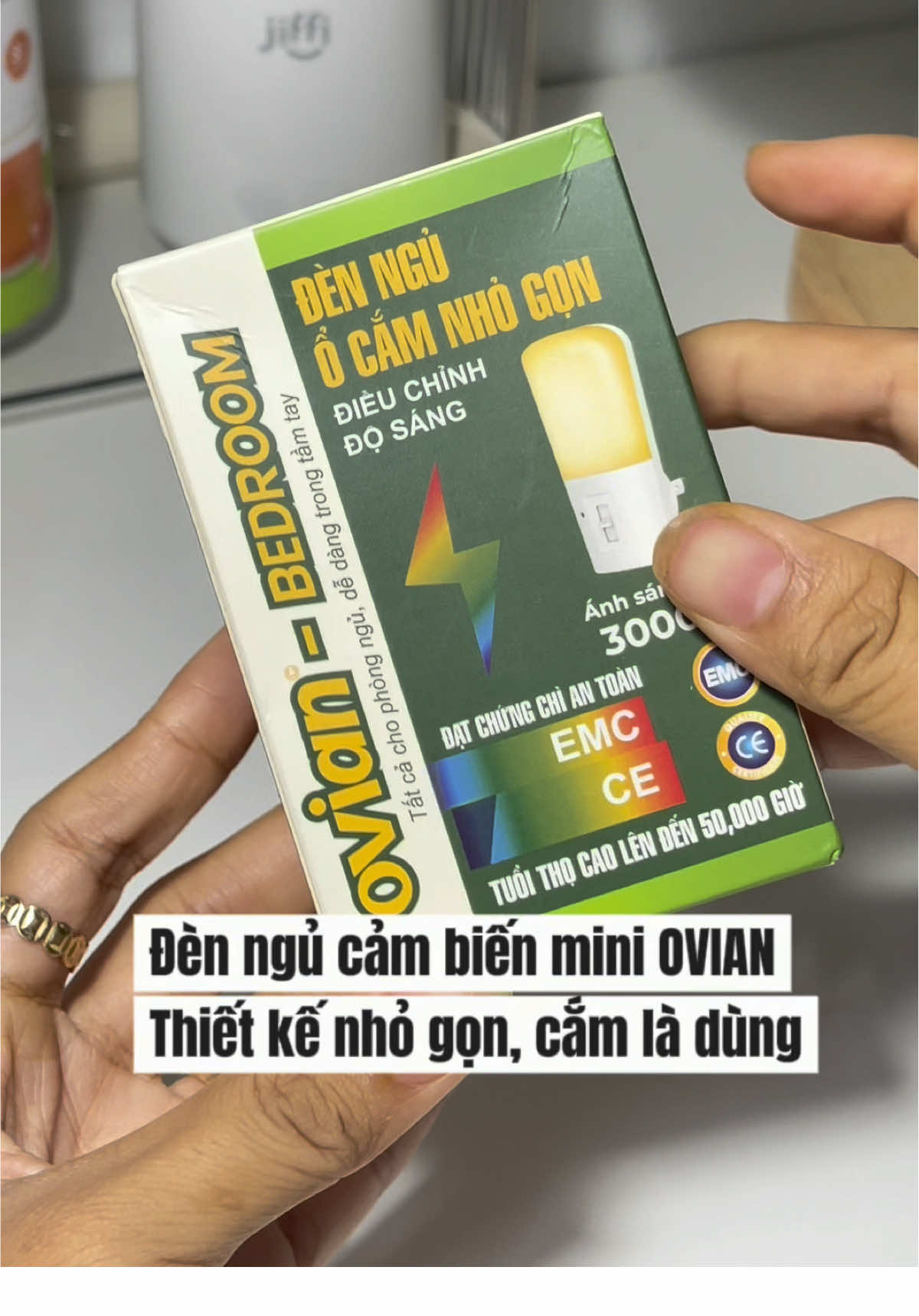 Đèn cảm biến mini nhỏ gọn mà sáng lắm nha #ovian #dencambien #den #review 