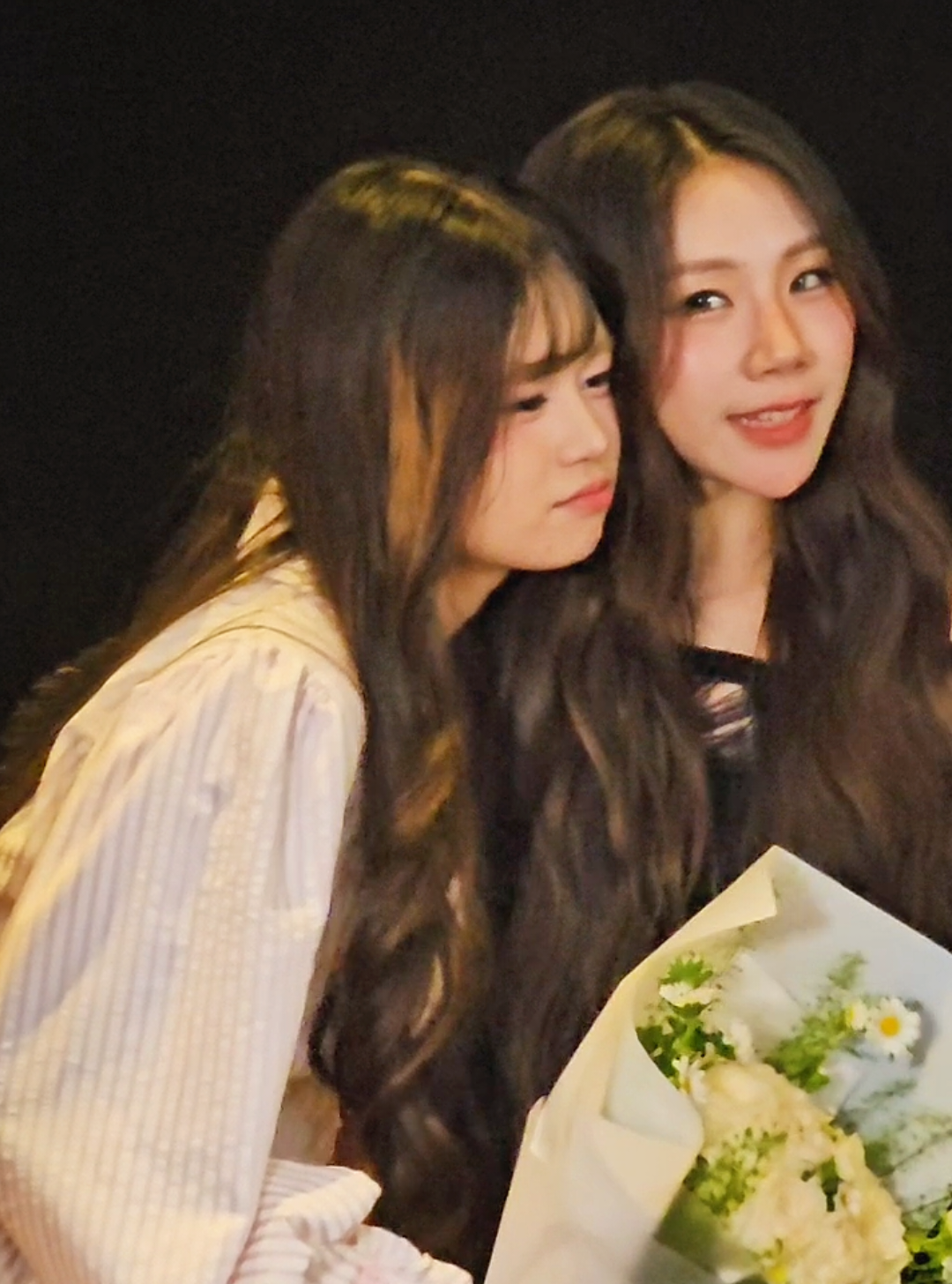 เป็นช่วงสนทนาที่อบอุ่นมากๆเลยครับ น่ารัก  หลงรักทั้งคู่มากๆครับ ❤️ #Wawabnk48 #BNK48 #inggkho_pixxie #pixxie #อิงโกะpixxie @Wawa BNK48 @inggkho 