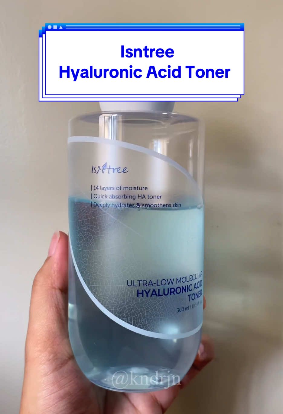 Review of Isntree Ultra-Low Molecular Hyaluronic Acid Toner ✨14 layers of moisture (Hyaluronic Acid) ✨For all skin type ✨Oily skin approved Claims: ✅Deeply hydrates and Smoothens skin ☁No fragrance ☁Fast absorbing ☁Non-drying ☁️Lightweight on the skin ☁ 0 to Minimal smell How to use: Use after washing the face and use cotton or palm in applying the product. Can be used day and night #isntree #hyaluronicacid #toner #koreanskincare #paydaysale 