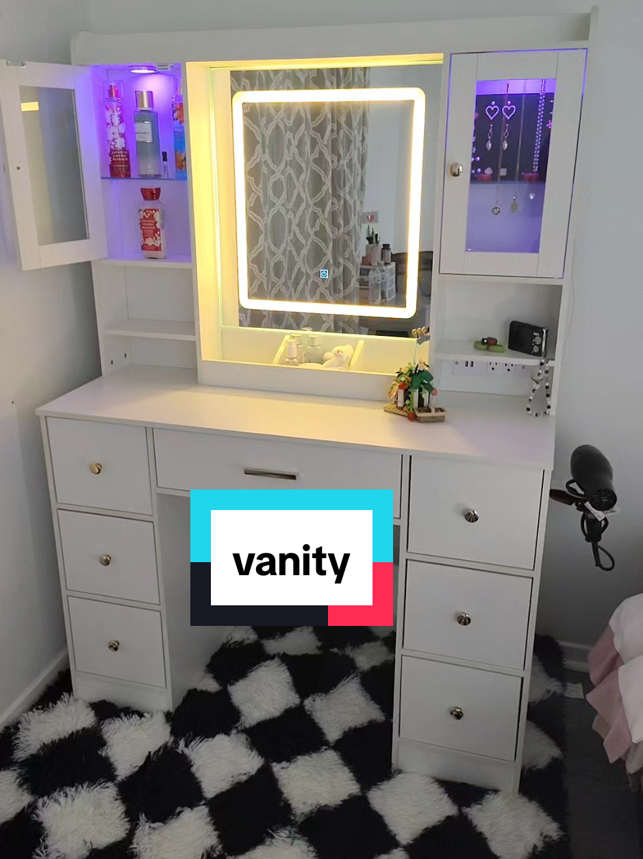 vanity con luz led y espejo  #vanity  #vanitymirror  #vanitymakeup  #vanityfair  #women @LAKEMID Direct