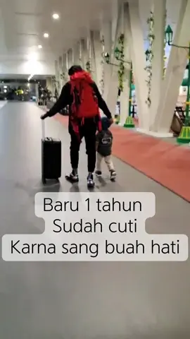 Bapak & ibu berdoa   kamu sehat terus nak kedepannya  Aminn #anak #anakrantau #gtogkoreaselatan🇲🇨🇰🇷 