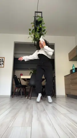 Dc: 🙋🏽‍♀️ // #fyp #loveyouinthedark #adeleremix #mashup #mashupdance 