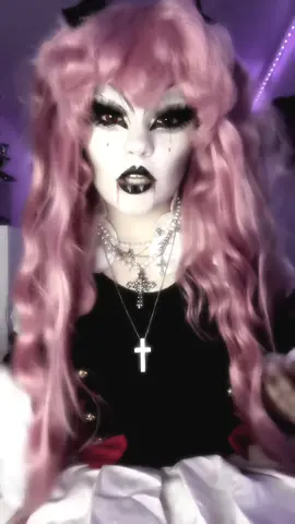 COSPLAY MORGEN ! ✊🏻😜 Mal schauen vllt mache ich make up live Insta: Ley._.cos. #krultepescosplay #seraphoftheend#goth #viral #fyp 