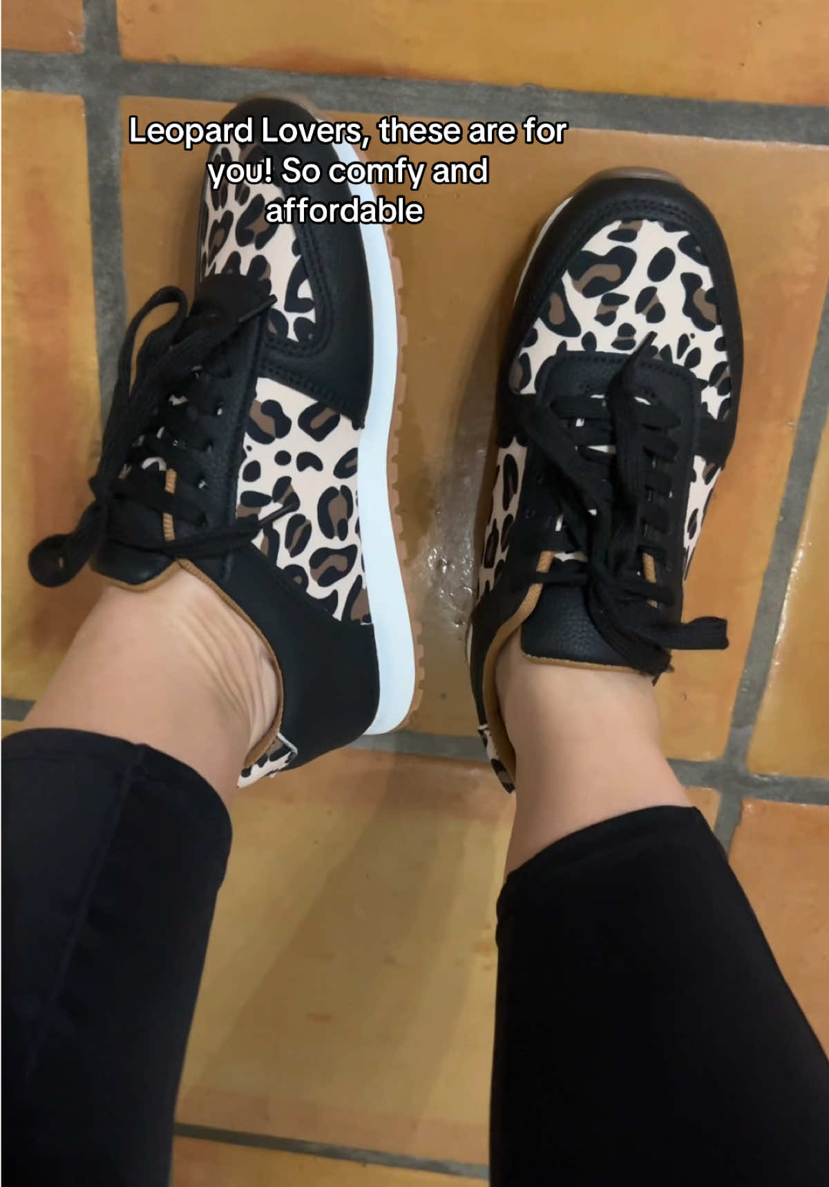Leopard Lovers, these are for you! So comfy and affordable #affordablefashion #leopard #leopardshoes #fashiontiktok #tiktokshopcreatorfinds 