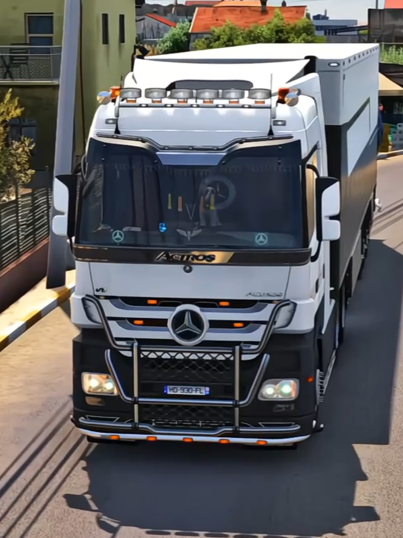 #شاحنات_مرسيدس_بنز🇩🇪 #عونج_ياكاع #mercedesbenz #trucks #eurotrucksimulator2 
