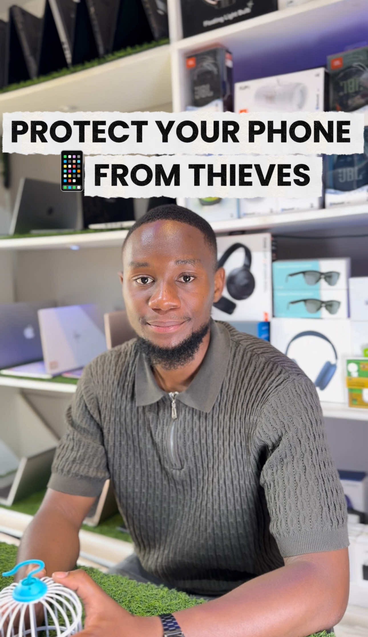 How PROTECT YOUR PHONE FROM THIEVES. #apple #iphone #safety #creatorsearchinsight #techtips @apple 