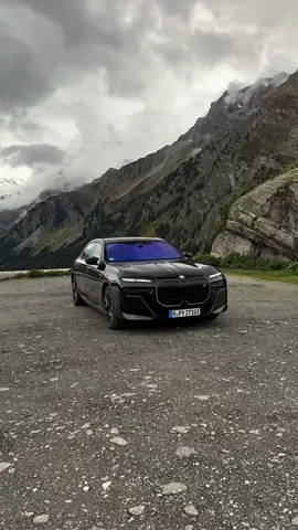 Expressive mode 🔛  #i7 #bmwmtok #bmwm #roadtrip 