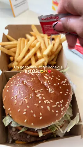 Order the same thing all the time 😬 anyone else 👀?#favorite #bigmac #mcdonalds #hungry #bigback #fyp 