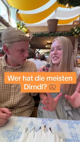 Hä man braucht halt Auswahl? 🌝 #dirndl #gäuboden #wiesn #oktoberfest 