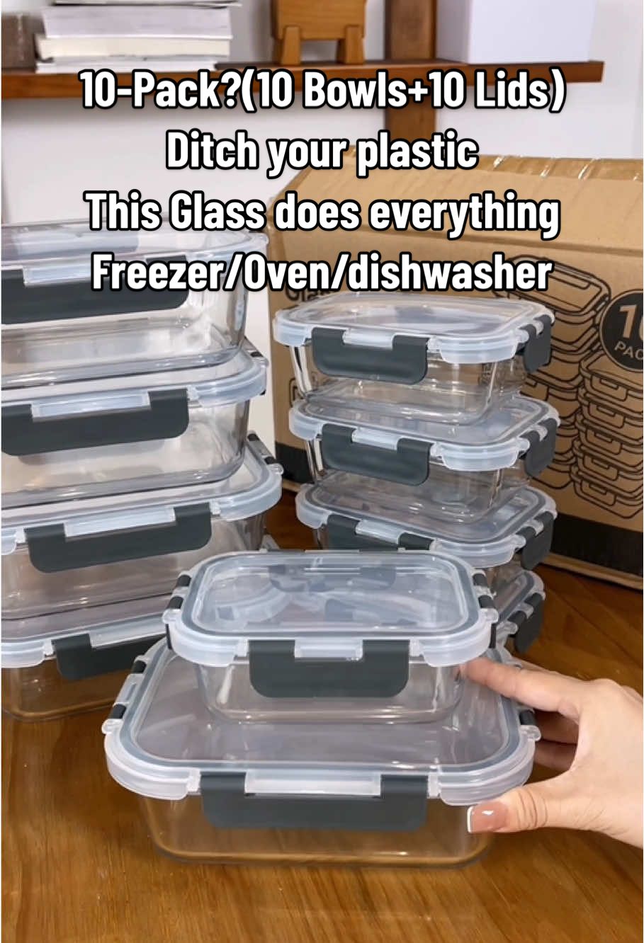 Are you kidding me?! 10-Pack it’s 10 bowls + 10 lids. These glass containers are microwave & oven safe,dishwasher safe,even freezer safe.🥰❤️#mealprep #ditchplastic #bpafree #foodstorage #glasscontainers 