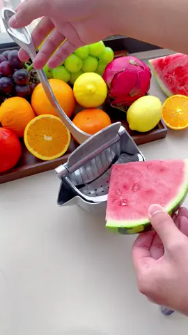 Making fresh juice at home is a simple and rewarding process.#relief #hook #fruit #fruits #breakfast#freshjuice 