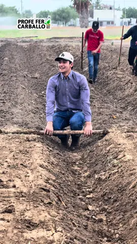 El Max Steel Agrónomo en acción… #maxsteel #Agronomo #accion #fuerza #brutal 