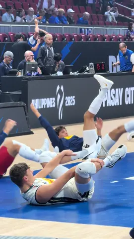 ชอบเล่นท่ายากกันแท้ 😅🥹 #italy  #volleyball  #volleyballplayer  #volleyballworld  #philippines 