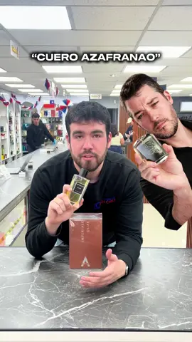 🔥 Muchos han escuchado la famosa frase de Andrés Croxatto: “huele a cuero azafranao”. Hoy traemos el perfume que encaja perfectamente con esa descripción. En Comprar en Chile puedes descubrir este y muchos otros perfumes árabes y de diseñador, porque a veces las frases icónicas sí tienen un aroma real detrás. #perfumes #comprarenchile #perfumeschile #perfumería #perfumesarabes  