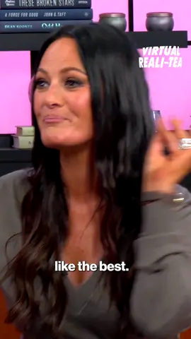 Lisa Barlow reveals cosmetic practice she does in lieu of Botox and filler. 👀💉