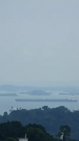 Sanctioned oil tanker Yug (IMO 9288875), part of a massive fleet of tankers controlled by Mohammad Hossein Shamkhani, the son of Ali Shamkhani, a top political advisor to the Supreme Leader of Iran Do you think this is corruption or normal? #Iran #Sanctions #ShadowFleet #ShipSpotting #Russia