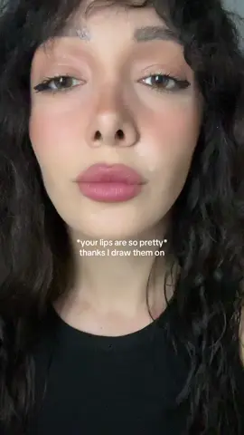 the filter also adds…#overlinednedlips #lipsticktutorial #altgirl 