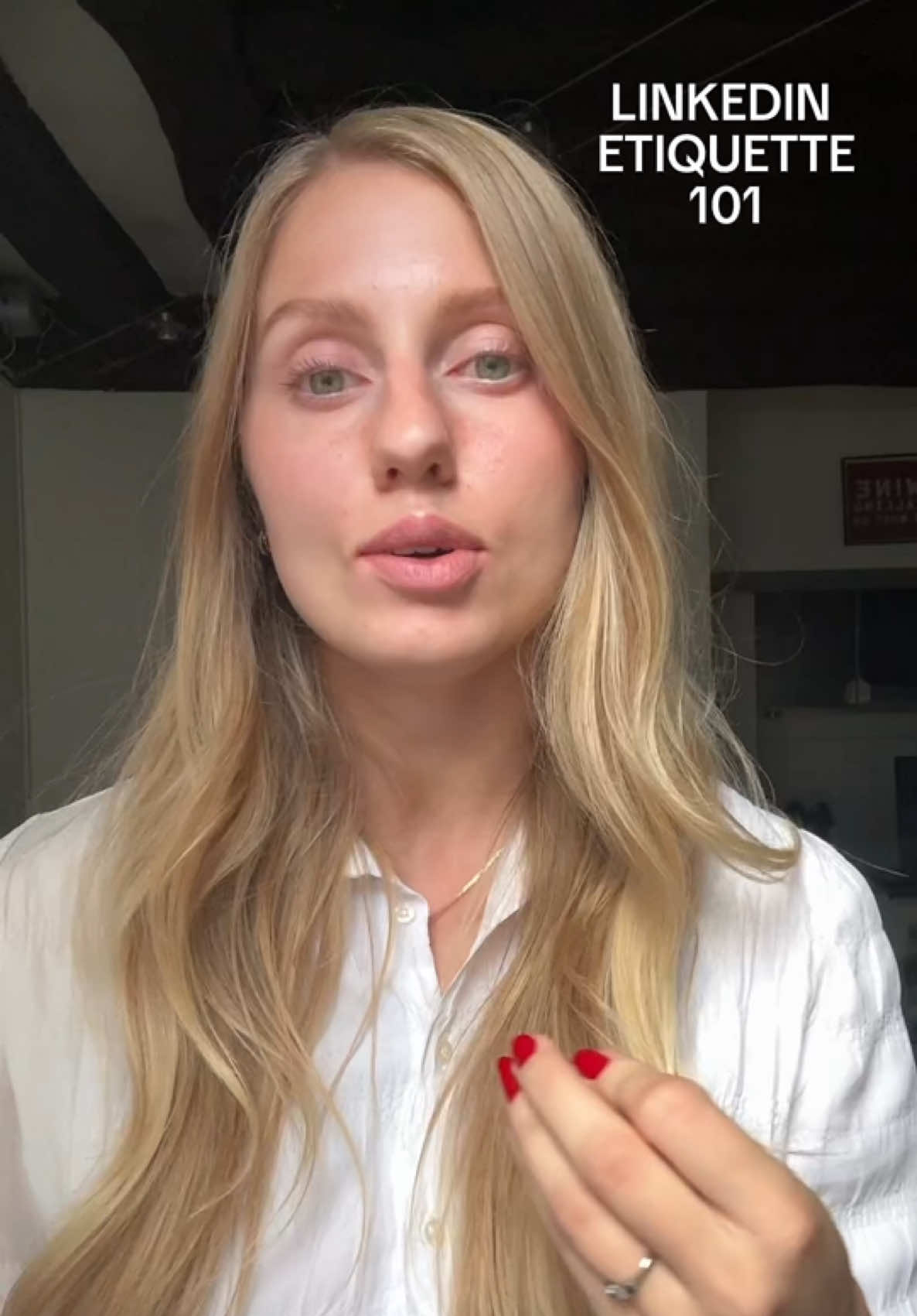 LinkedIn etiquette because some of yall are rogue and im just tryna help a girl out 😭  #linkedintips #linkedinetiquette #linkedinadvice #workinginparis #movingabroad #fashionjobs #luxuryfashionjobs #fashioninternship #luxuryfashion #workinginfashion #fashiontiktok 