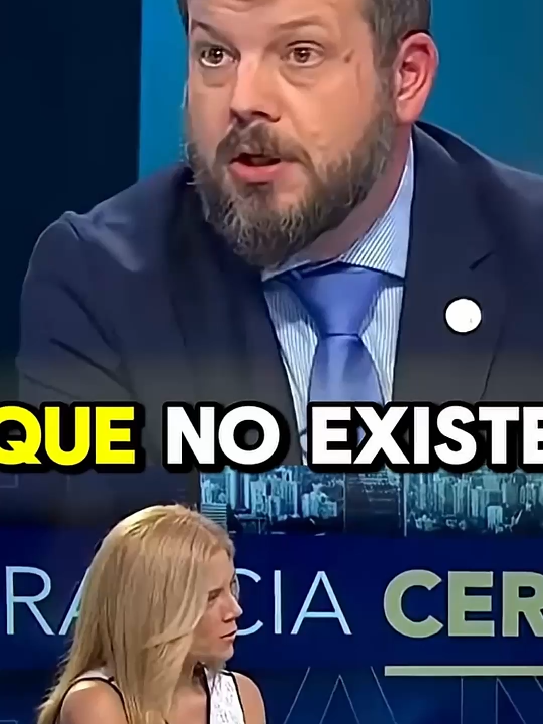 Kaiser defiende la libertad personal. El estado NO NOS PUEDE OBLIGAR A SER OBEJAS DEL RIDÍCULO #kaiser #libertario #derecha #libertad #justicia  @kaiser.army.chile @joukaiser @kaiserpresidente