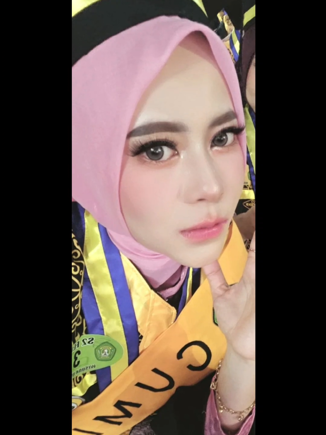 Wisuda Unmul 2025 . . . #wisuda2025 #unmul #fyp #selebrasiwisuda #lewatberandafyp 