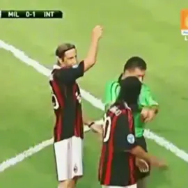 Ronaldinho THE best #skills #football #ronaldinho 