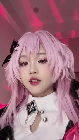 Sủng nịnh bé 7 #HonkaiStarRail #cosplay #evernight #march7th #viral 