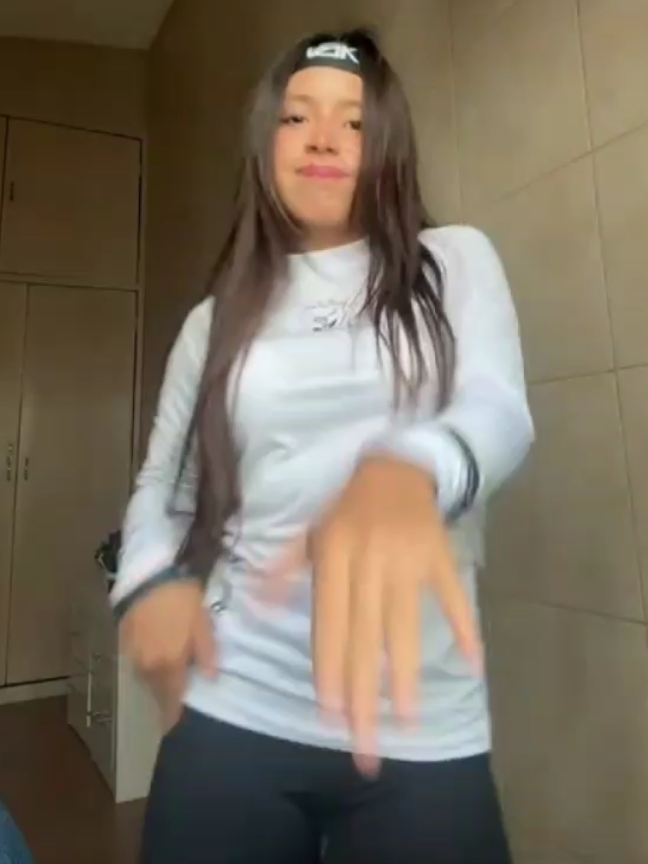 #paratiiiiiiiiiiiiiiiiiiiiiiiiiiiiiii #dance #fyp #viral 