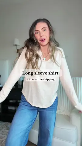 Long sleeve shirt #longsleeveshirt #fallfashion #longsleeve 
