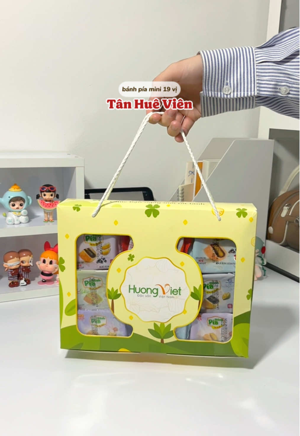 đang tìm bánh tặng ông bà cha mẹ , mọi người tham khảo bánh pía mini mix 19 vị nhà Tân Huê Viên nè , ăn siu ngon lun 👍🏻😋#banhpiamini #ancungtiktok #quatang #tanhuevien #mukbang 