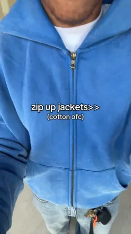 put it on with anything #zipupjacket #fallclothes 
