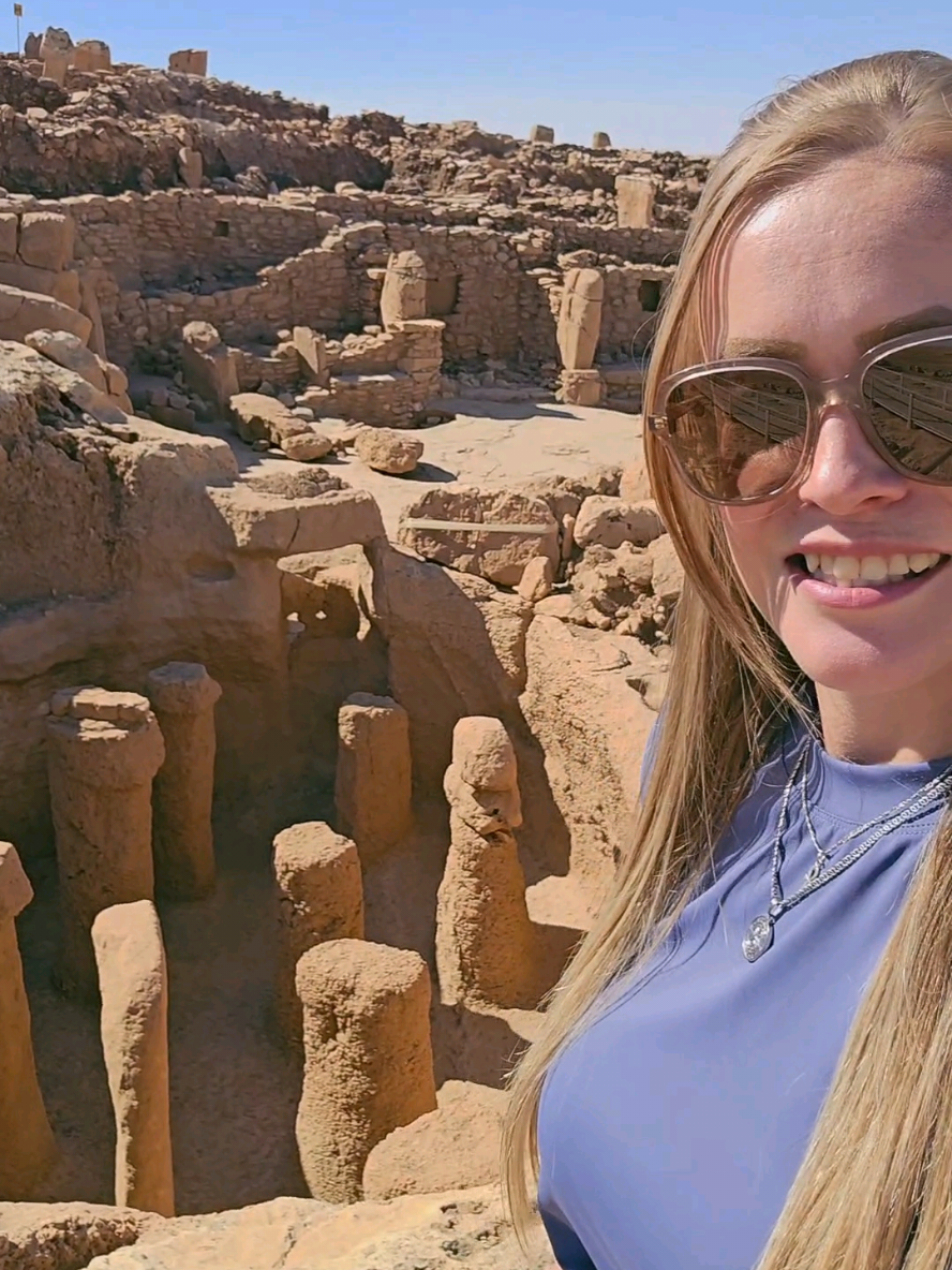 Karahan Tepe, here i am showing you the most interesting finds found at this ancient site.