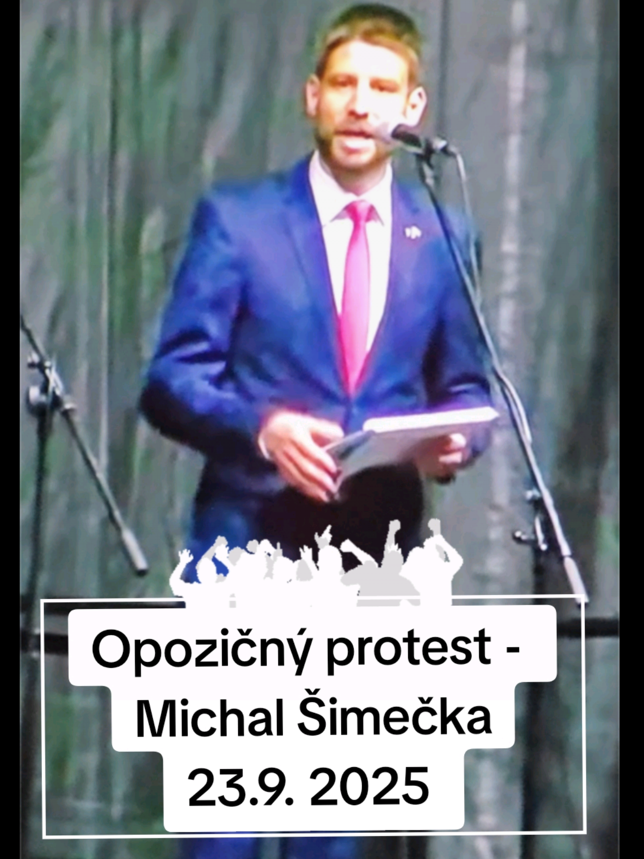 Opozičný protest 23.9.2025 Niečo z Miškovho prejavu...🐵 Komentujem pri telke, nie nevyhodila som ju von oknom. 🤣🤣 #progresivneslovensko #michalsimecka #simecka #protesty #fico 
