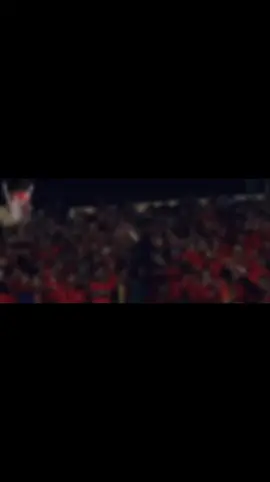 شوفتونا على المرة معاه مش بس اغاني .. النادي الاهلي اسمي وعنواني .. روح الفانلة الحمرا اوعوا تنسوهااا .. اللون الاحمر هو رمز البطوووولة ♥️🦅 #الاهلي #الاهلي_فوق_الجميع #اولتراس_اهلاوي #التراس_اهلاوي #ultras_ahlawy 
