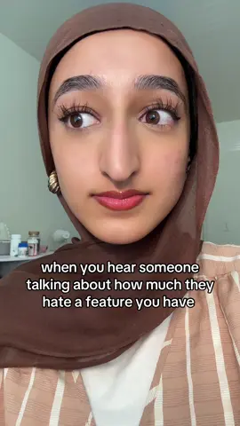 it’s always so awkwardd  #hijabi #muslimtiktok #relatable 