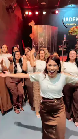 Com essas mulheres não tem pra ninguém 🔥 Conferência de Mulheres 2025 #conferenciademulheres #fy #igrejas #transicao #viralvideos 