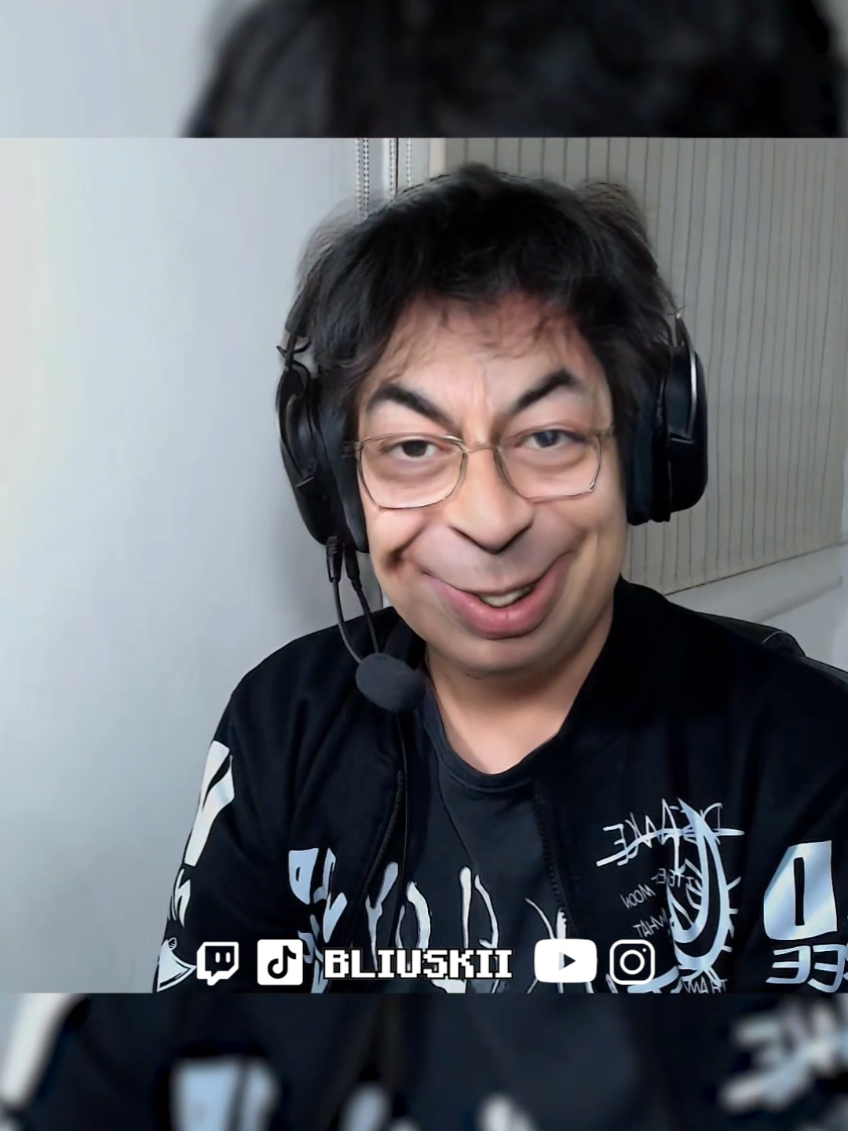 me agarró la esquizo pido disculpas #srfiesta #roblox #vito007 #fyp 