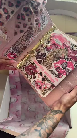 Let’s pack Keke’s order! 😍 #packanorderwithme #packanorderwithmetiktok #packanorder #asmr 