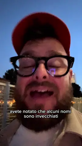 Conoscete qualche Carlo?