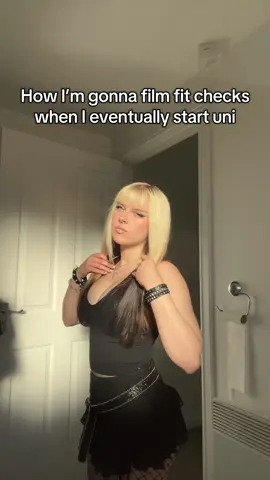 It’s looking good tho, ucas says I’m in  #uni #freshers #fyp #fitcheck #alt 