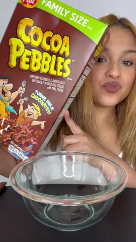 ASMR eating cereal! My favorite cereal in the whole wide world Cocoa Pebbles! Are you ready for loud chewing sounds?! #cocoapebbles #asmrcereal #eatingshow #eatwithme #hungrytiktok  Credit @CookItgirl Eats 